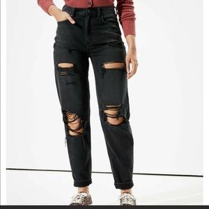 American Eagle distressed mom jeans (Long)